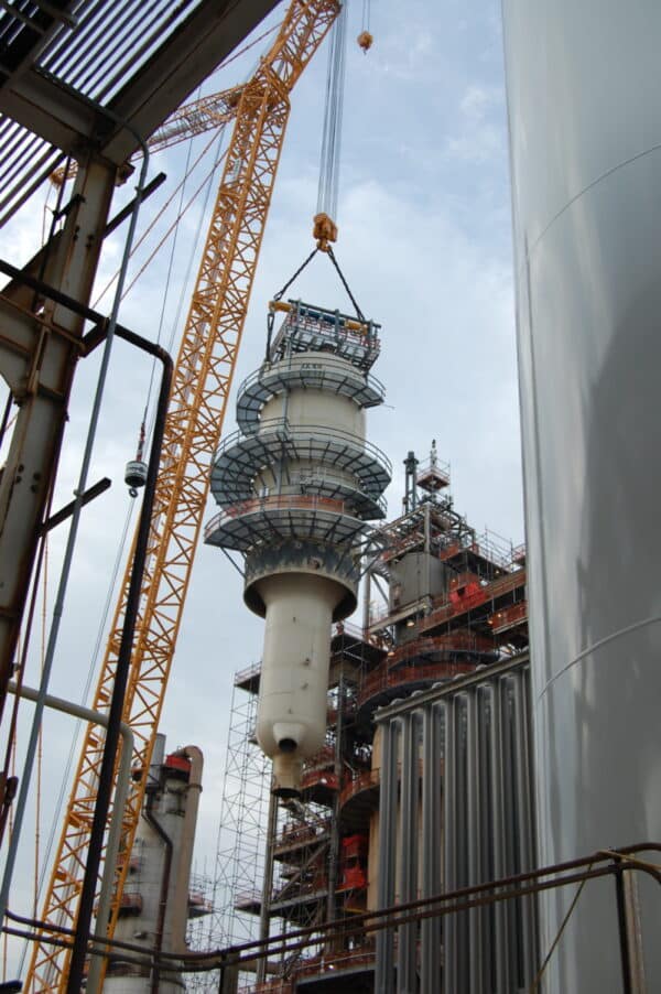 FCCUs: Crucial Components in Refinery Turnarounds - Nooter Construction